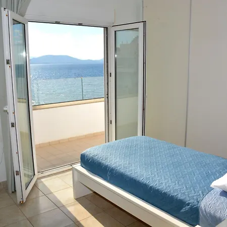 Diogenis Seaside Lägenhet *