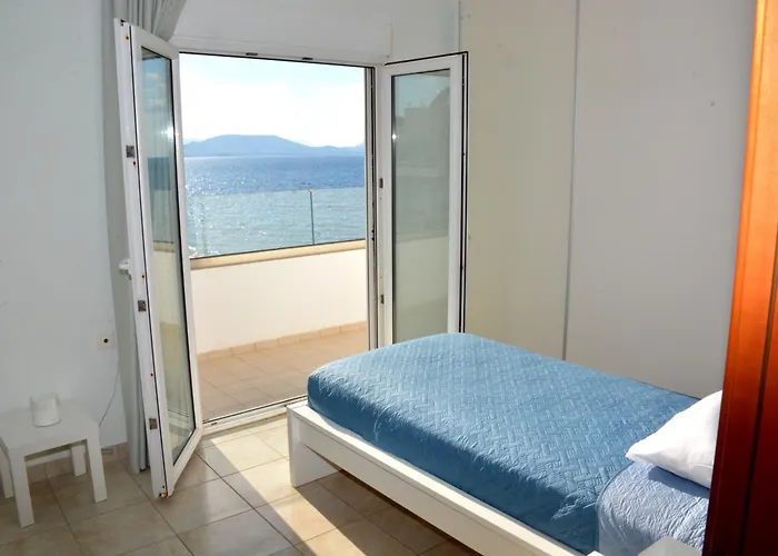 Diogenis Seaside Lägenhet *